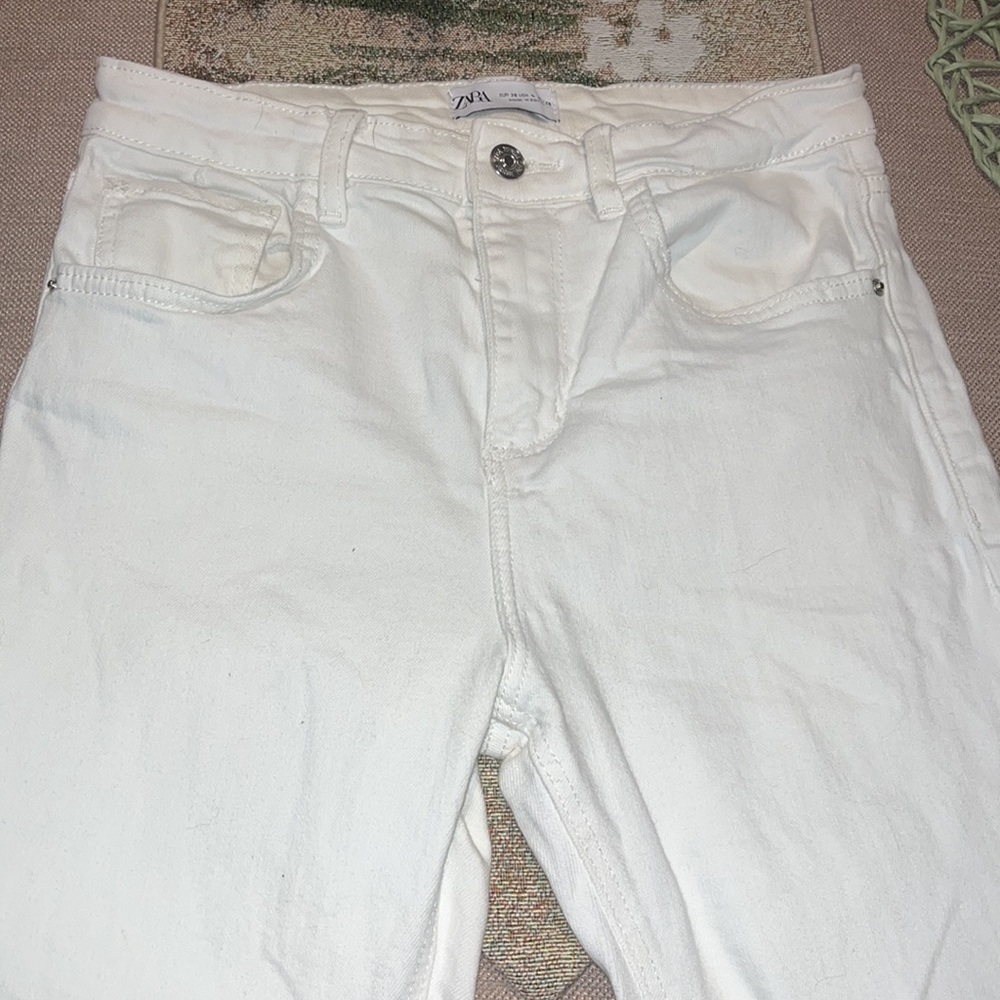 Zara Skinny White Denim Ankle Length Button Fly 5 Pocket Jeans. Size 4 EUC - Picture 4 of 8